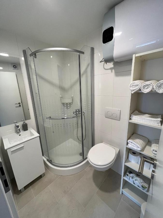 Apartmán Blue Penguin Pinezići Exteriér fotografie